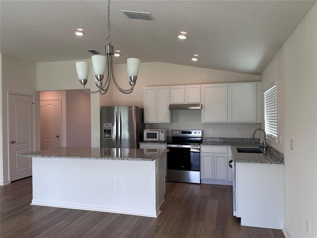 Building Photo - 148 Summerlin Loop