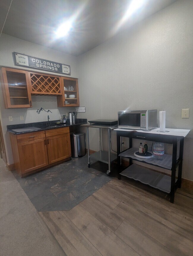 Building Photo - 1241 Woodland Valley Ranch Dr