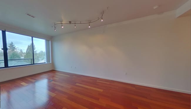 Interior Photo - Hawthorne 44