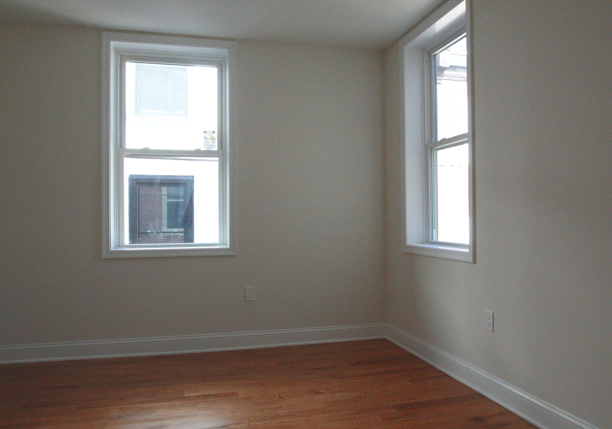 Building Photo - 515 Fitzwater St