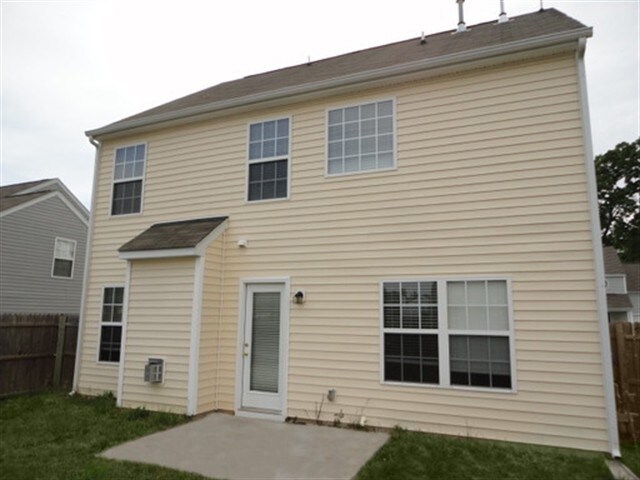 Building Photo - 3827 Chehaw Dr