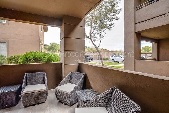 Building Photo - 7009 E Acoma Dr