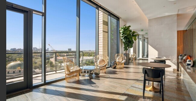 Building Photo - 3411 Yoakum Blvd