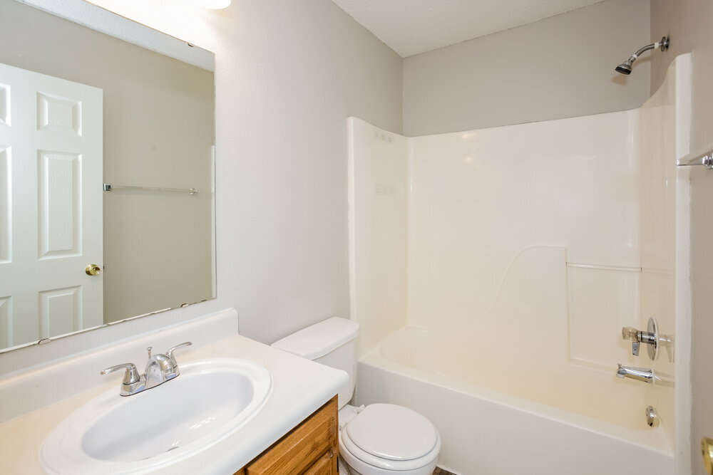 Building Photo - 209 Bent Stream Ln