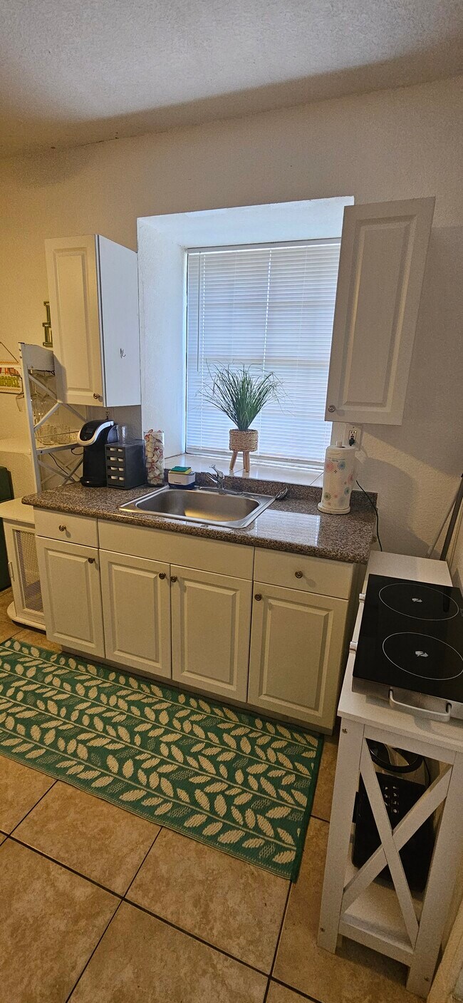 Building Photo - 15030 SW 155th Ter