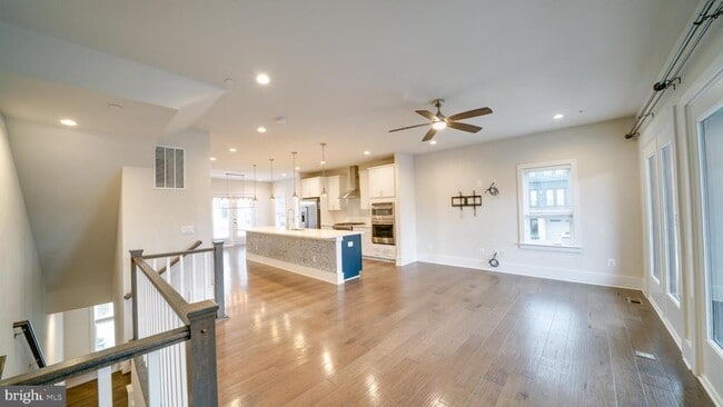 Building Photo - 43057 Pony Truck Terrace