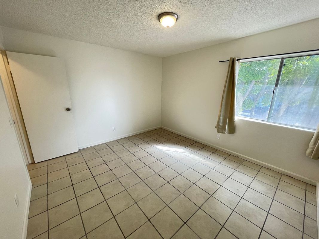 Building Photo - 4758 Imperial Ave