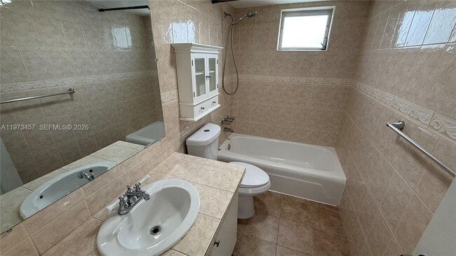 Building Photo - 3849 NE 169th St