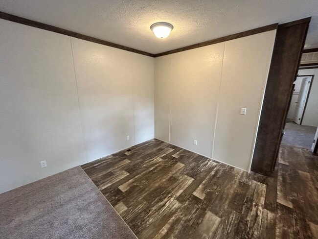 Building Photo - 175 Birch