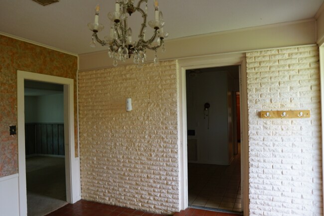 Building Photo - 14379 Duckworth Rd