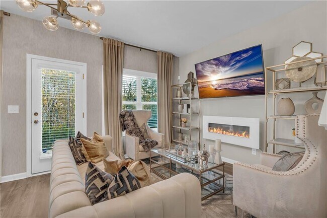 Building Photo - 1959 Hidden Hts