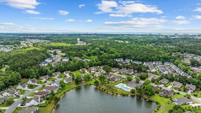 Building Photo - Coastal Living in a Quiet Community