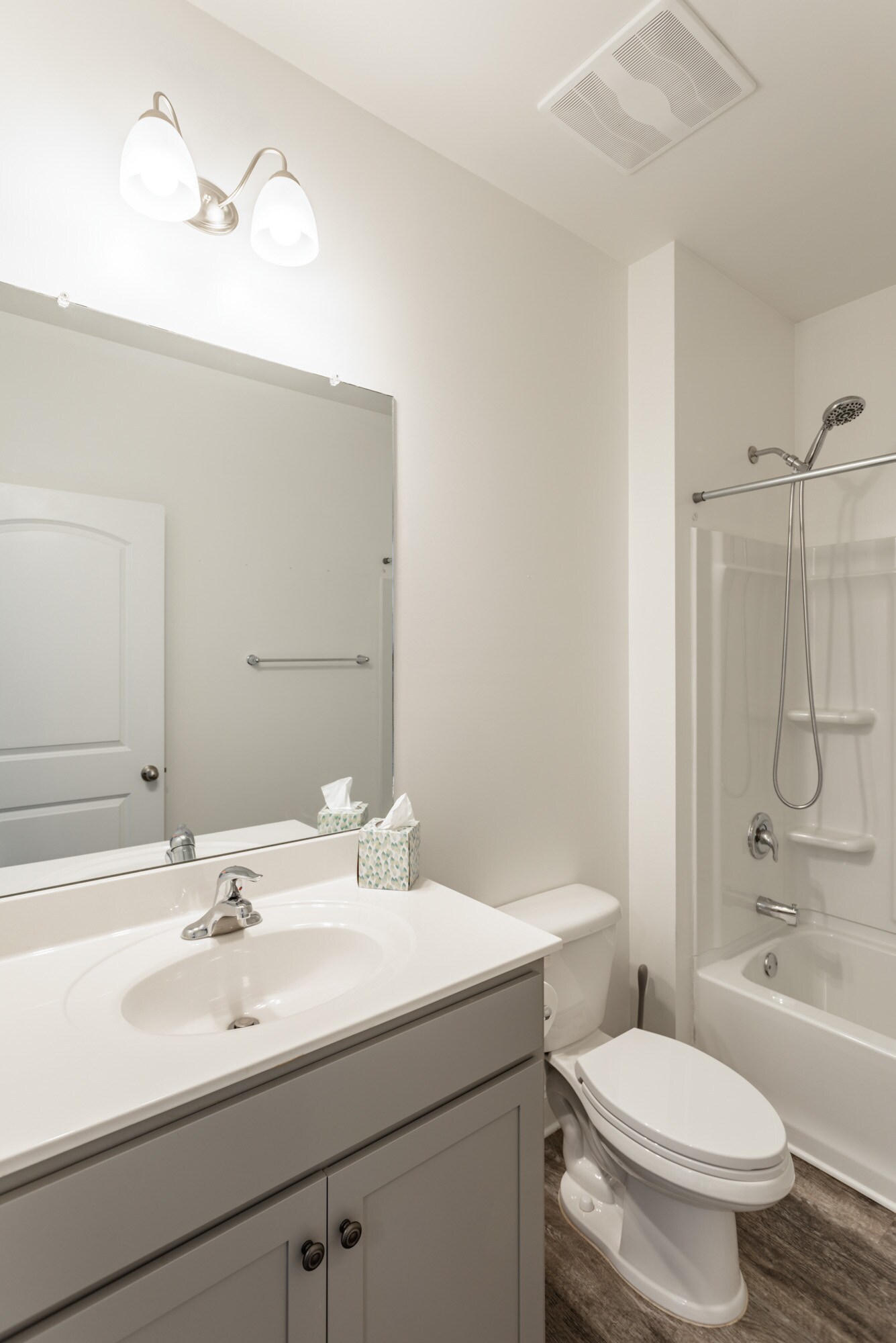 Building Photo - 308 River Rock Dr