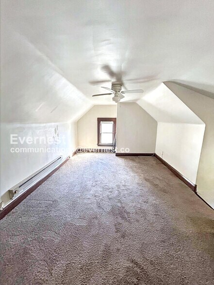 Building Photo - 988 Brunswick Rd