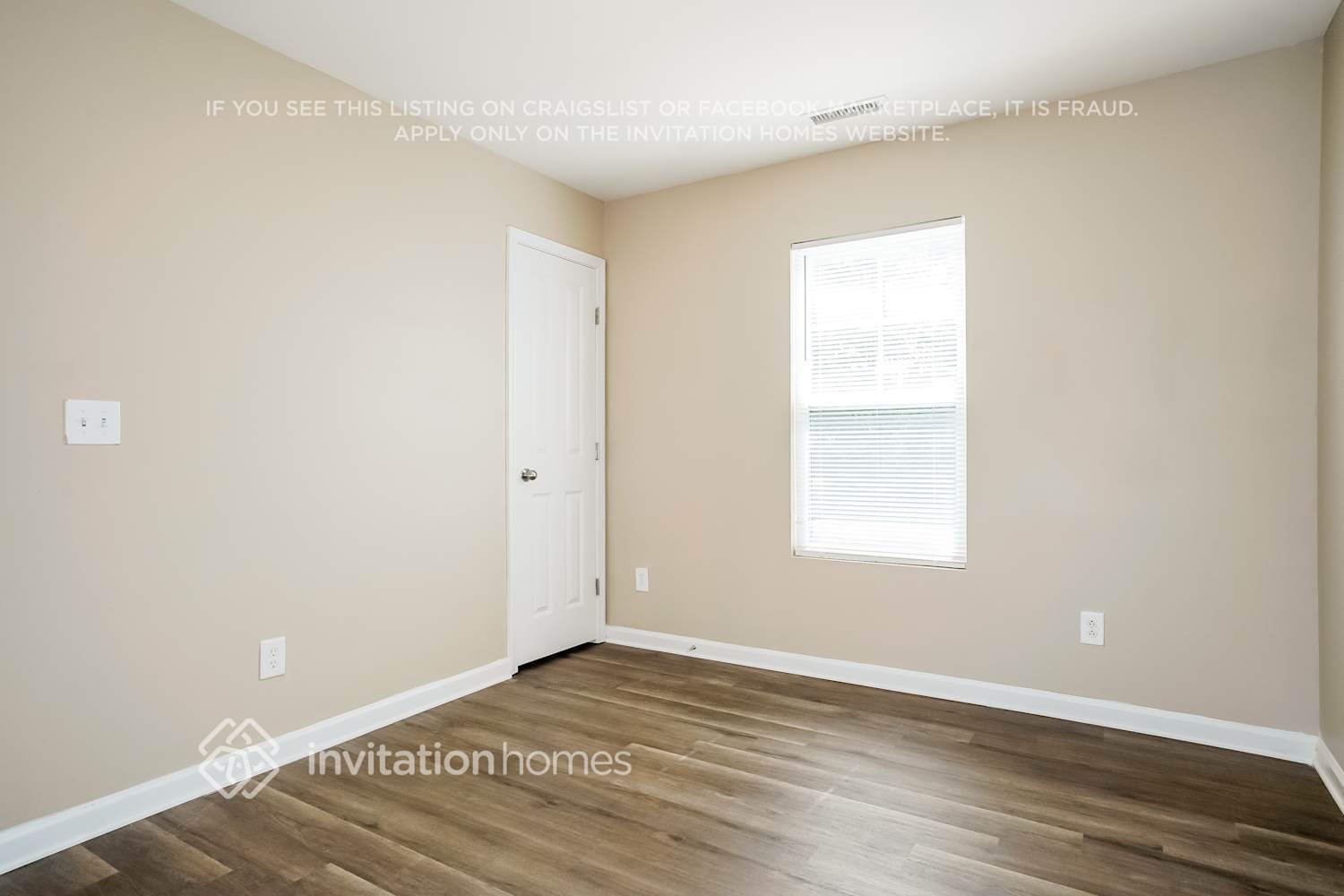 Building Photo - 2406 Ferdinand Dr