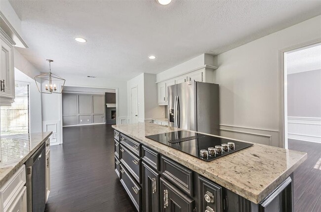 Building Photo - 4310 Brightwood Dr