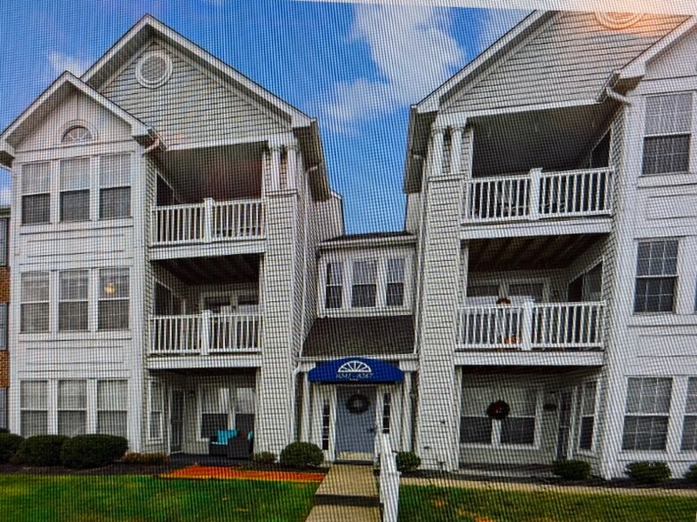 Building Photo - 8251 Poplar Mill Rd