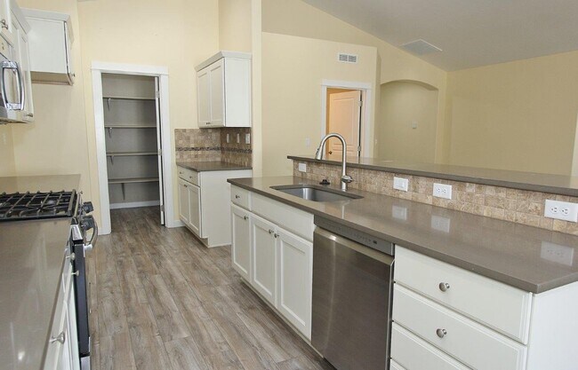 Building Photo - 11352 W Wild Aster St