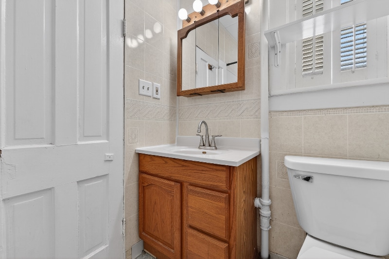 Building Photo - 4324 8th Ave