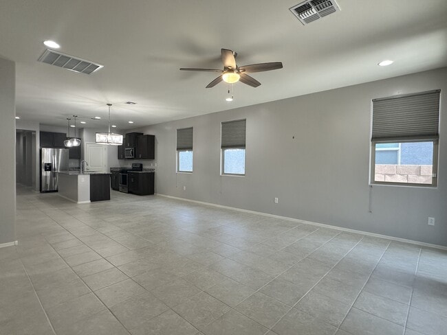Building Photo - 7303 S Via Tierra Mesa