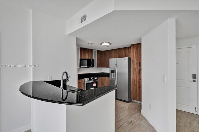 Building Photo - 7900 Harbor Island Dr