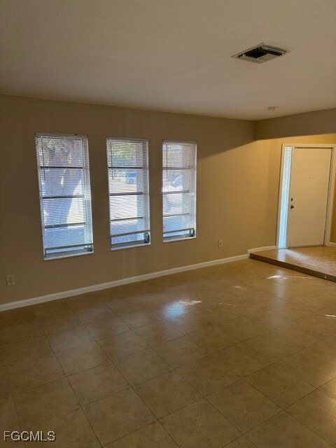 Building Photo - 4413 SE 14th Ave