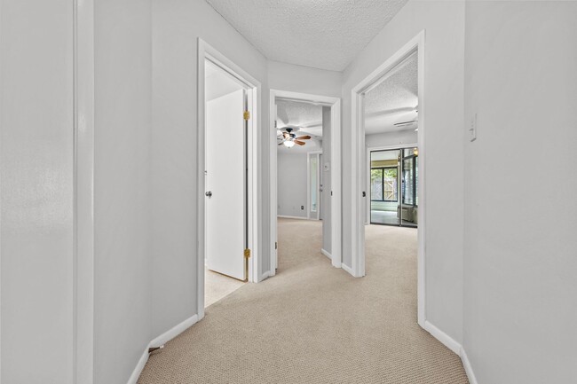 Building Photo - 3959 Aeries Way