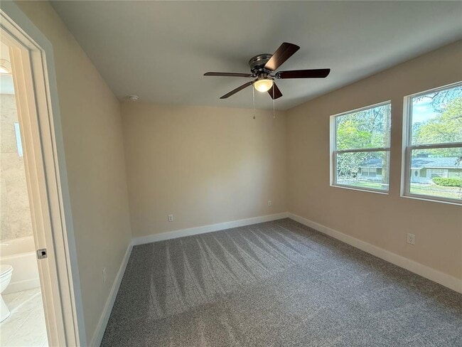 Building Photo - 4409 NW 31st Ave