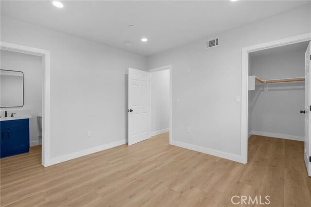 Building Photo - 3223 Lanfranco St