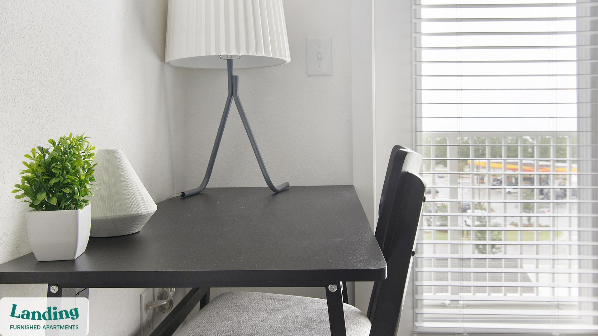 Building Photo - 12525 Tibbets Ln