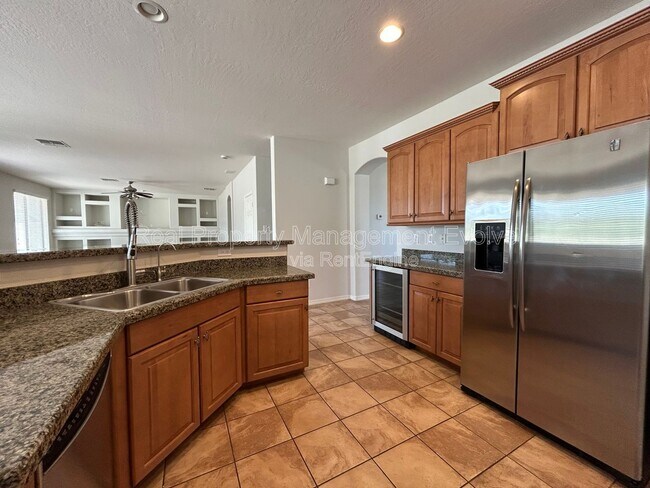 Building Photo - 9707 S 45th Ave