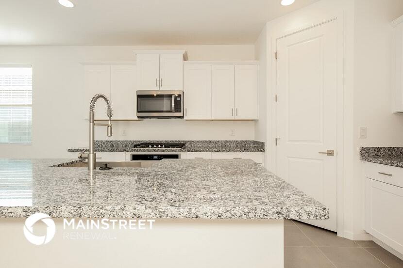 Building Photo - 5529 W Walatowa St