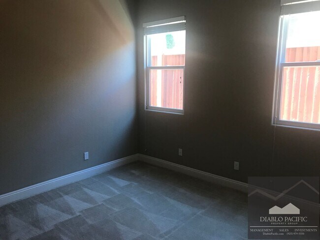 Building Photo - EXPERIENCE TRILOGY AT THE VINEYARDS LIFE ON A VINEYARD