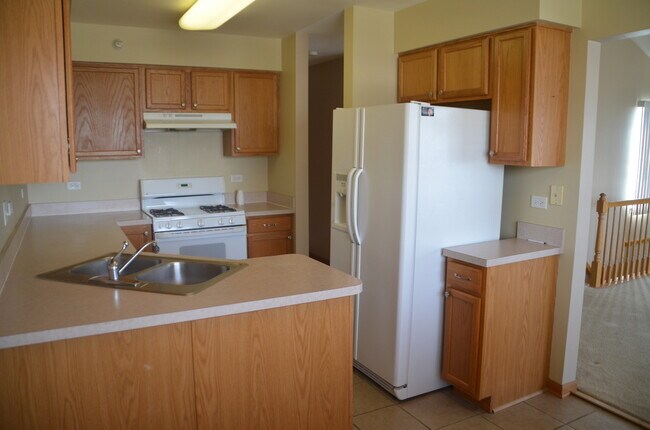 Building Photo - 2503 Dickens Dr