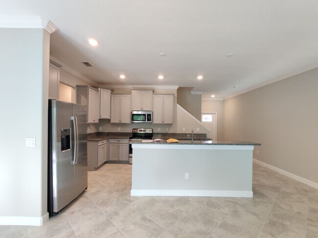 Building Photo - 1290 White Fox Run