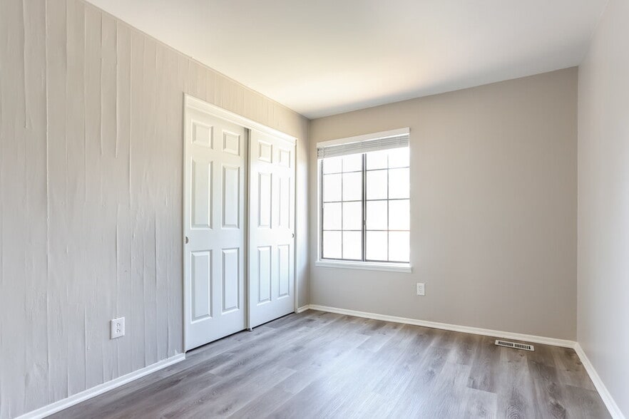 Building Photo - 4842 S Pagosa Way