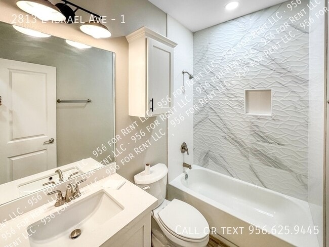 Building Photo - 2813 E Israel Ave