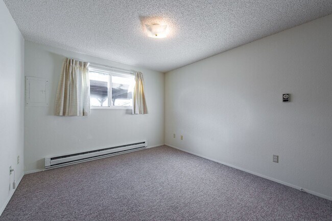 Building Photo - 1916 Rucker Ave