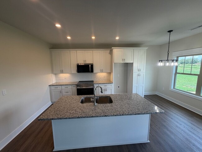 Building Photo - 225 Deer Trail