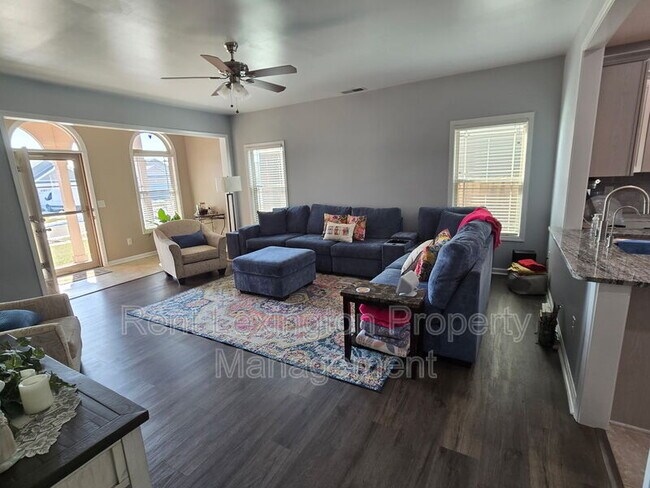 Building Photo - 111 High Hope Ln