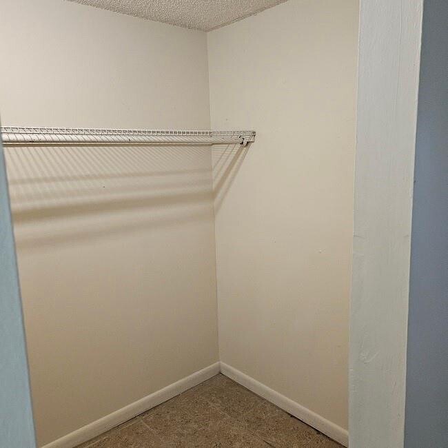 Building Photo - 4848 NW 24th Ct