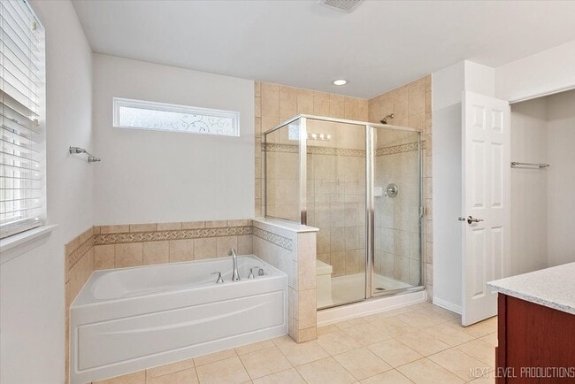 Building Photo - 73 W Illinois Ave