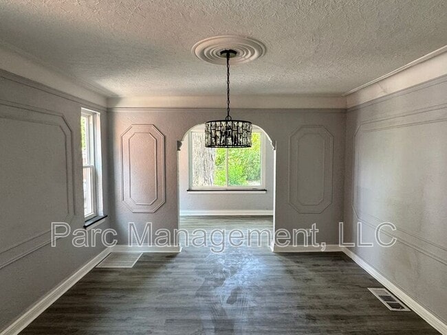 Building Photo - 16140 Monte Vista St