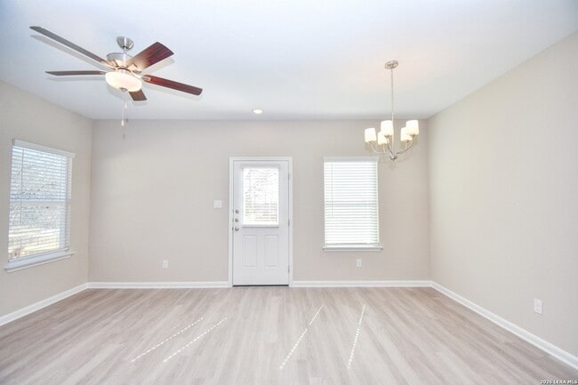 Building Photo - 6214 Oakland Ridge Unit 101