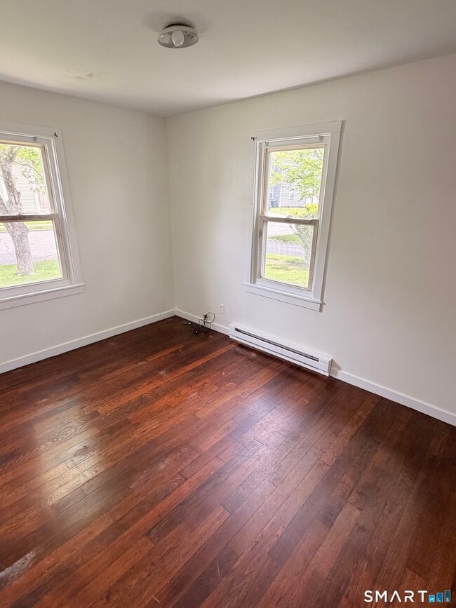 Building Photo - 48 Ridgeview Cir