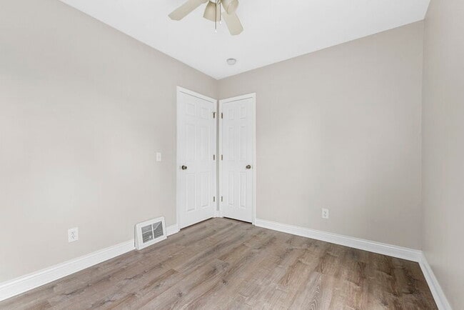 Building Photo - 7715 Horatio Dr