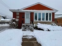 Building Photo - 10061 Lacrosse Ave