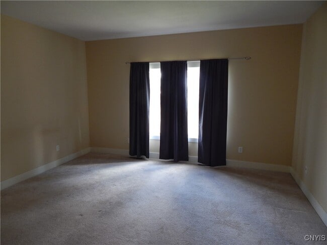 Building Photo - 8176 Whitman Way