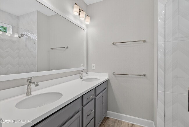 Building Photo - 7446 Loggerhead Ct