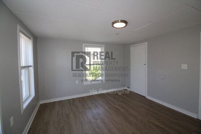 Building Photo - 61 Third Street